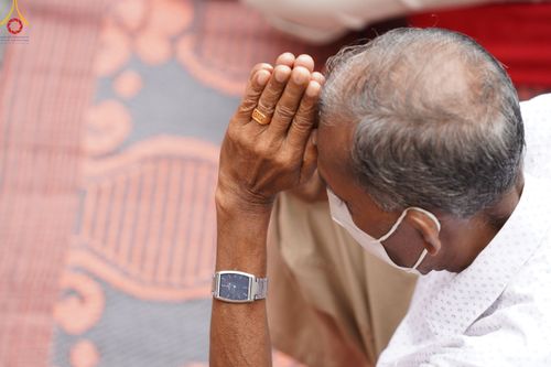 ภาพ No.45426:ประมวลภาพพิธีถวายสังฆทานช่วยเหลือคณะสงฆ์ศรีลังกา ช่วงวิกฤตเศรษฐกิจ บูชาธรรมหลวงพ่อธัมมชโย ในโอกาสวันคุ้มครองโลก พ.ศ. 2565