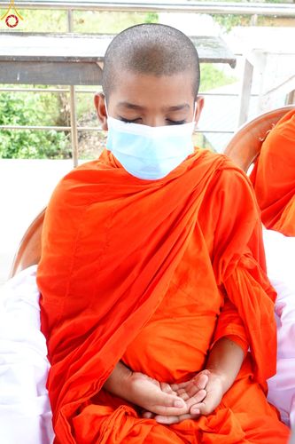 ภาพ No.45464:ประมวลภาพพิธีถวายสังฆทานช่วยเหลือคณะสงฆ์ศรีลังกา ช่วงวิกฤตเศรษฐกิจ บูชาธรรมหลวงพ่อธัมมชโย ในโอกาสวันคุ้มครองโลก พ.ศ. 2565