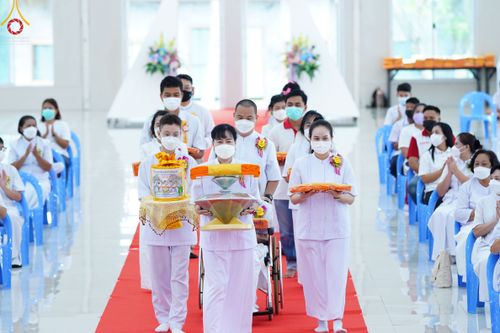 ภาพ No.50034:ประมวลภาพพิธีทอดผ้าป่าบำรุงศูนย์ฉลองครบรอบ 11 ปี ศูนย์อบรมเยาวชนนครปฐม