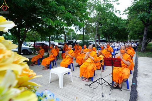 ภาพ No.50063:ประมวลภาพพิธีทอดผ้าป่าบำรุงศูนย์ฉลองครบรอบ 11 ปี ศูนย์อบรมเยาวชนนครปฐม