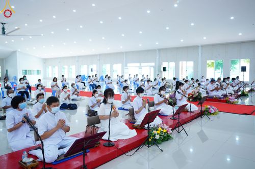 ภาพ No.50076:ประมวลภาพพิธีทอดผ้าป่าบำรุงศูนย์ฉลองครบรอบ 11 ปี ศูนย์อบรมเยาวชนนครปฐม