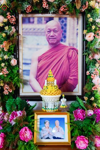 ภาพ No.50104:ประมวลภาพพิธีเจริญพระพุทธมนต์ ปีที่ 18 ณ ศูนย์อบรมเยาวชนผาสุกวนิช จ.ราชบุรี