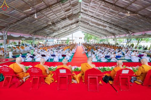 ภาพ No.50116:ประมวลภาพพิธีเจริญพระพุทธมนต์ ปีที่ 18 ณ ศูนย์อบรมเยาวชนผาสุกวนิช จ.ราชบุรี