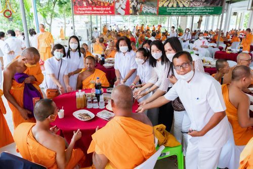 ภาพ No.50146:ประมวลภาพพิธีเจริญพระพุทธมนต์ ปีที่ 18 ณ ศูนย์อบรมเยาวชนผาสุกวนิช จ.ราชบุรี