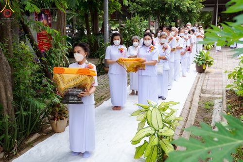 ภาพ No.50151:ประมวลภาพพิธีเจริญพระพุทธมนต์ ปีที่ 18 ณ ศูนย์อบรมเยาวชนผาสุกวนิช จ.ราชบุรี