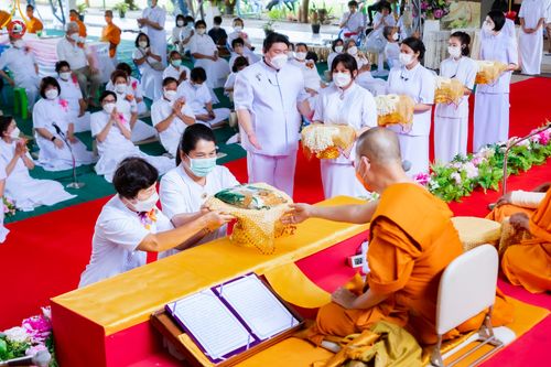 ภาพ No.50163:ประมวลภาพพิธีเจริญพระพุทธมนต์ ปีที่ 18 ณ ศูนย์อบรมเยาวชนผาสุกวนิช จ.ราชบุรี