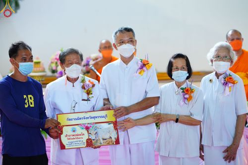 ภาพ No.50171:ประมวลภาพพิธีเจริญพระพุทธมนต์ ปีที่ 18 ณ ศูนย์อบรมเยาวชนผาสุกวนิช จ.ราชบุรี