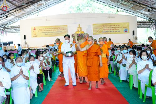 ภาพ No.50173:ประมวลภาพพิธีเจริญพระพุทธมนต์ ปีที่ 18 ณ ศูนย์อบรมเยาวชนผาสุกวนิช จ.ราชบุรี
