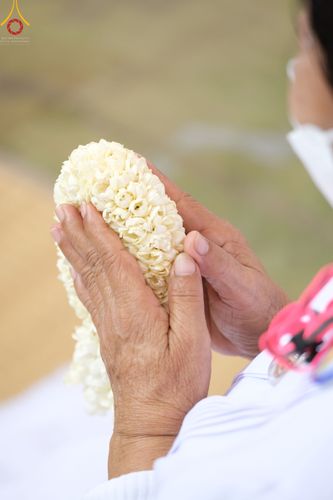 ภาพ No.50335:ประมวลภาพพิธีถวายประกาศเกียรติคุณ 3 รางวัล จาก Guinness World Records (GWR) ณ วัดพระธรรมกาย