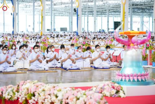 ภาพ No.50340:ประมวลภาพพิธีถวายประกาศเกียรติคุณ 3 รางวัล จาก Guinness World Records (GWR) ณ วัดพระธรรมกาย