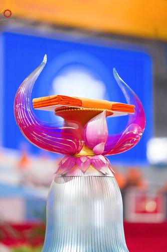 ภาพ No.50349:ประมวลภาพพิธีทอดผ้าป่าสมทบกฐิน ครั้งที่ 1 เนื่องในวันธรรมชัย พุทธศักราช 2565