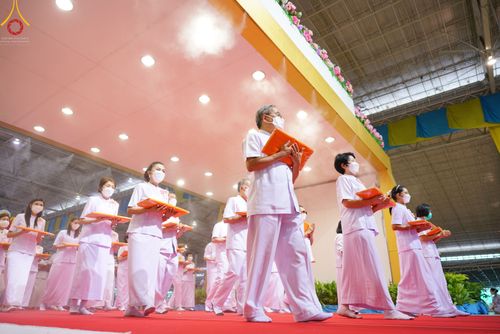 ภาพ No.50360:ประมวลภาพพิธีทอดผ้าป่าสมทบกฐิน ครั้งที่ 1 เนื่องในวันธรรมชัย พุทธศักราช 2565