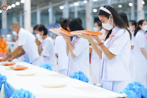 ภาพ No.50370:ประมวลภาพพิธีทอดผ้าป่าสมทบกฐิน ครั้งที่ 1 เนื่องในวันธรรมชัย พุทธศักราช 2565