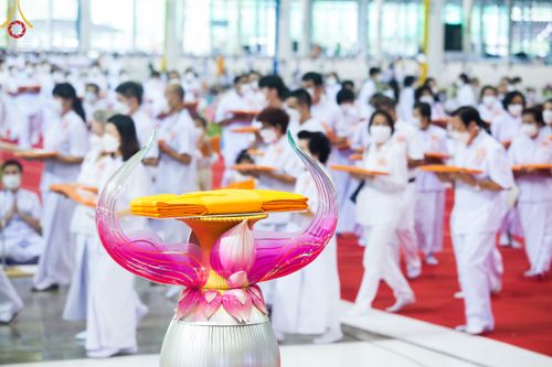 ภาพ No.50398:ประมวลภาพพิธีทอดผ้าป่าสมทบกฐิน ครั้งที่ 1 เนื่องในวันธรรมชัย พุทธศักราช 2565