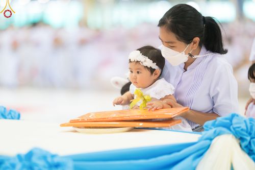 ภาพ No.50443:ประมวลภาพพิธีทอดผ้าป่าสมทบกฐิน ครั้งที่ 1 เนื่องในวันธรรมชัย พุทธศักราช 2565