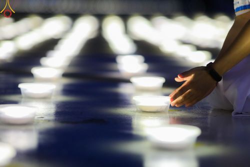 ภาพ No.50508:ประมวลภาพพิธีฉลองชัยสวดมนต์บทธัมมจักกัปปวัตนสูตร 4,654,545,454 จบ เนื่องในวันธรรมชัย