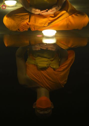 ภาพ No.50516:ประมวลภาพพิธีฉลองชัยสวดมนต์บทธัมมจักกัปปวัตนสูตร 4,654,545,454 จบ เนื่องในวันธรรมชัย