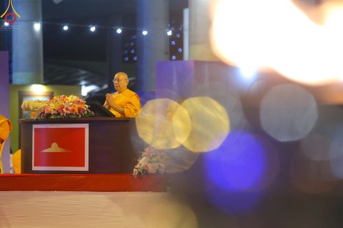 ภาพ No.50522:ประมวลภาพพิธีฉลองชัยสวดมนต์บทธัมมจักกัปปวัตนสูตร 4,654,545,454 จบ เนื่องในวันธรรมชัย