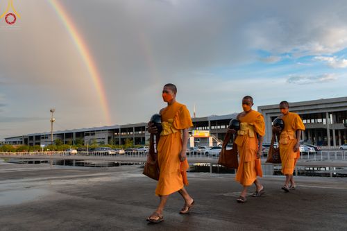 ภาพ No.50841:ประมวลภาพพิธีบูชาข้าวพระ ณ วัดพระธรรมกาย วันอาทิตย์ที่ 4 กันยายน พ.ศ. 2565
