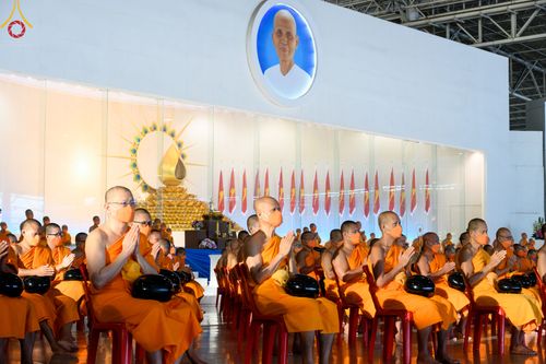 ภาพ No.50851:ประมวลภาพพิธีบูชาข้าวพระ ณ วัดพระธรรมกาย วันอาทิตย์ที่ 4 กันยายน พ.ศ. 2565