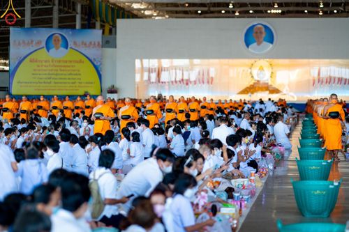 ภาพ No.50869:ประมวลภาพพิธีบูชาข้าวพระ ณ วัดพระธรรมกาย วันอาทิตย์ที่ 4 กันยายน พ.ศ. 2565