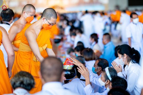 ภาพ No.50879:ประมวลภาพพิธีบูชาข้าวพระ ณ วัดพระธรรมกาย วันอาทิตย์ที่ 4 กันยายน พ.ศ. 2565