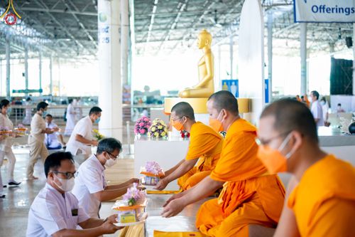 ภาพ No.50892:ประมวลภาพพิธีบูชาข้าวพระ ณ วัดพระธรรมกาย วันอาทิตย์ที่ 4 กันยายน พ.ศ. 2565
