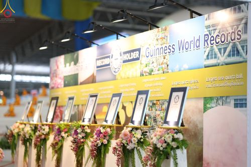 ภาพ No.50903:ประมวลภาพพิธีบูชาข้าวพระ ณ วัดพระธรรมกาย วันอาทิตย์ที่ 4 กันยายน พ.ศ. 2565