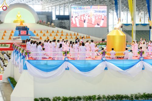 ภาพ No.50941:ประมวลภาพพิธีบูชาข้าวพระ ณ วัดพระธรรมกาย วันอาทิตย์ที่ 4 กันยายน พ.ศ. 2565