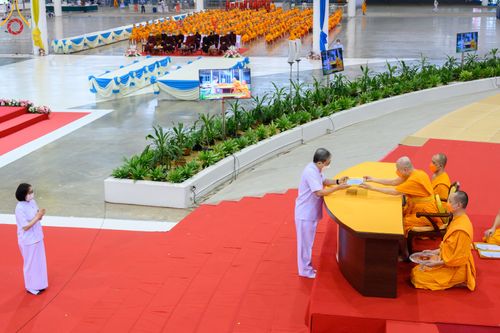 ภาพ No.50949:ประมวลภาพพิธีบูชาข้าวพระ ณ วัดพระธรรมกาย วันอาทิตย์ที่ 4 กันยายน พ.ศ. 2565