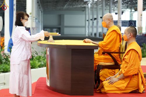 ภาพ No.50959:ประมวลภาพพิธีบูชาข้าวพระ ณ วัดพระธรรมกาย วันอาทิตย์ที่ 4 กันยายน พ.ศ. 2565