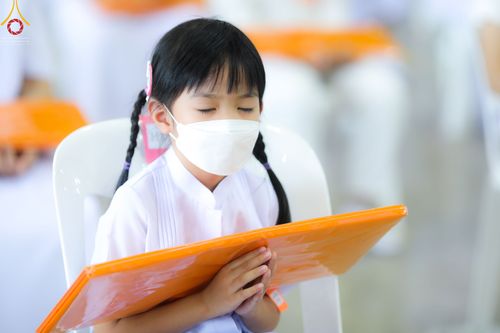 ภาพ No.51253:ประมวลภาพพิธีทอดผ้าป่าสมทบกฐิน ครั้งที่  2 เนื่องในวันครูผู้ค้นพบวิชชาธรรมกาย