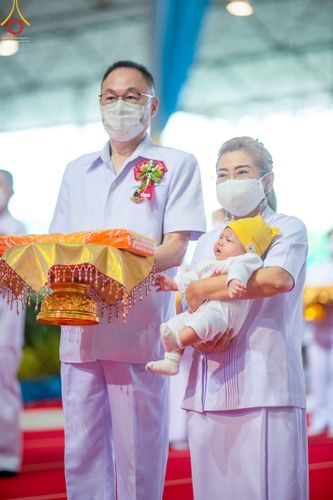 ภาพ No.51321:ประมวลภาพพิธีทอดผ้าป่าสมทบกฐิน ครั้งที่  2 เนื่องในวันครูผู้ค้นพบวิชชาธรรมกาย