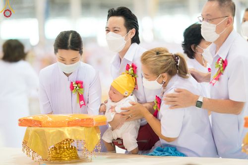 ภาพ No.51339:ประมวลภาพพิธีทอดผ้าป่าสมทบกฐิน ครั้งที่  2 เนื่องในวันครูผู้ค้นพบวิชชาธรรมกาย