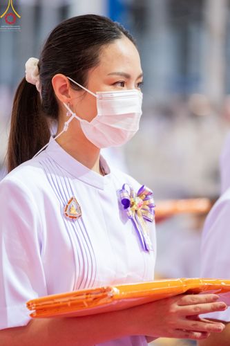 ภาพ No.51359:ประมวลภาพพิธีทอดผ้าป่าสมทบกฐิน ครั้งที่  2 เนื่องในวันครูผู้ค้นพบวิชชาธรรมกาย