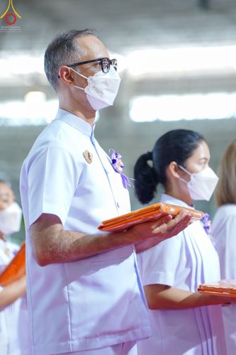 ภาพ No.51366:ประมวลภาพพิธีทอดผ้าป่าสมทบกฐิน ครั้งที่  2 เนื่องในวันครูผู้ค้นพบวิชชาธรรมกาย