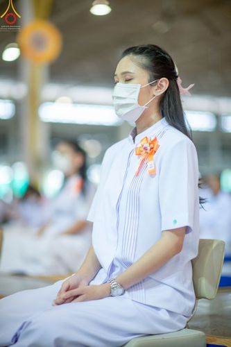 ภาพ No.51404:ประมวลภาพพิธีทอดผ้าป่าสมทบกฐิน ครั้งที่  2 เนื่องในวันครูผู้ค้นพบวิชชาธรรมกาย