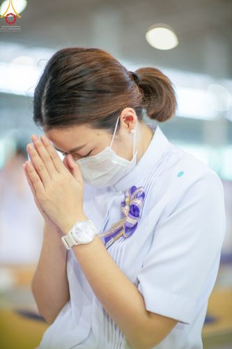 ภาพ No.51442:ประมวลภาพพิธีทอดผ้าป่าสมทบกฐิน ครั้งที่  2 เนื่องในวันครูผู้ค้นพบวิชชาธรรมกาย