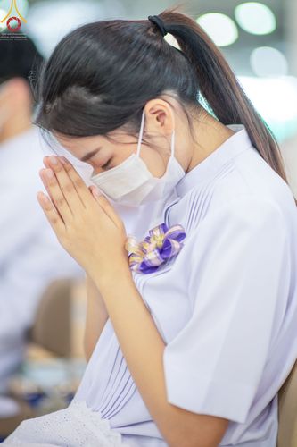 ภาพ No.51443:ประมวลภาพพิธีทอดผ้าป่าสมทบกฐิน ครั้งที่  2 เนื่องในวันครูผู้ค้นพบวิชชาธรรมกาย