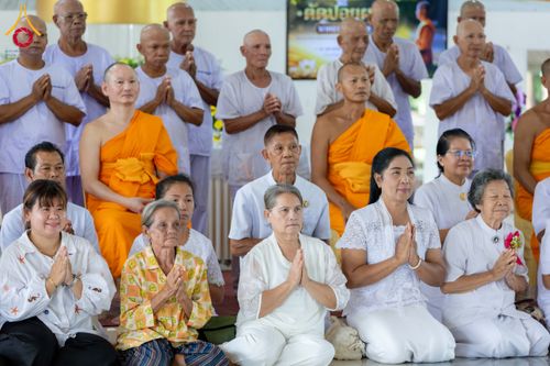 ภาพ No.340087:วันอาทิตย์ ที่ 19 กรกฎาคม 2569 พิธีตัดปอยผมนาคธรรมทายาทโครงการอุปสมบทรุ่นเข้าพรรษาประจำปี2569  ณ ธุดงคสถานพิษณุโลก อ.วังทอง จ.พิษณุโลก