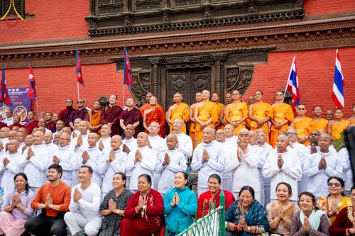 ภาพ No.313382:วันพุธที่ 11 มีนาคม พ.ศ. 2569 พิธีตัดปอยผมโครงการบรรพชาสามเณร  ณ วัดอเชศวร (Aksheswar Mahavihar) ประเทศเนปาล