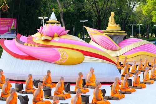 ภาพ No.68277:พุทธบุตรธรรมยาตรา ปฏิบัติธรรมและบันทึกภาพประวัติศาสตร์ ในโครงการธรรมยาตรา เส้นทางพระผู้ปราบมาร ปีที่ 11 ณ วัดพระธรรมกาย จ.ปทุมธานี วันที่ 22 ธันวาคม พ.ศ. 2565