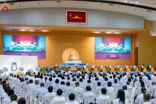 ภาพ No.90636:พิธีบำเพ็ญกุศลสวดพระอภิธรรม อุบาสกถาวร พรหมถาวร (อุบาสกผู้ปั้นพระ) วันอาทิตย์ที่ 15 ตุลาคม พ.ศ. 2566 ณ ห้องแก้วสารพัดนึก 1 สภาธรรมกายสากล วัดพระธรรมกาย จ.ปทุมธานี