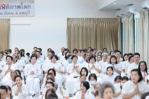 ภาพ No.331366:วันที่ 31 พฤษภาคม พ.ศ.2569 พิธีทอดผ้าป่าและตอกเสาเข็มมงคลต้นแรก องค์พระเจดีย์เพื่อสร้างสันติภาพโลก  ณ ธุดงคสถานพัฒนานิคม จังหวัดลพบุรี
