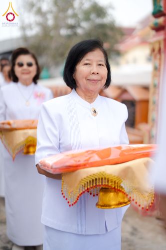 ภาพ No.298940:วันที่ 20 มกราคม พ.ศ. 2569 พิธีทอดผ้าป่าทำนุบำรุงศาสนสถาน ณ วัดใหม่นพรัตน์ ต.เนินพระปรางค์ อ.สองพี่น้อง จ.สุพรรณบุรี ในโครงการธรรมยาตรา กตัญญูบูชา มหาปูชนียาจารย์ พระมงคลเทพมุนี(สด จนฺทสโร) พระผู้ปราบมาร อนุสรณ์สถาน 7 แห่ง ปีที่ 14