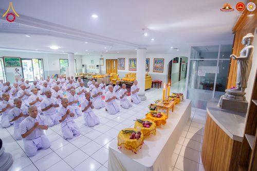 ภาพ No.283618:วันเสาร์ที่ 20 ธันวาคม  2568 พิธีบรรพชาสามเณร ณ ประเทศอินโดนีเซีย