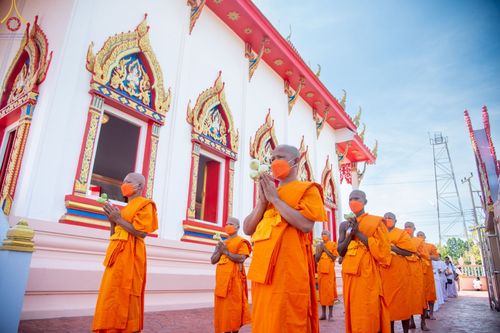 ภาพ No.67439:พิธีอุปสมบทวัดบึงกระจับ อ.พนมสารคาม จ.ฉะเชิงเทรา รับบุญจัดงานโดย สำนักกัลยาณมิตรสากล เมื่อวันที่ 7 ธันวาคม พ.ศ. 2565