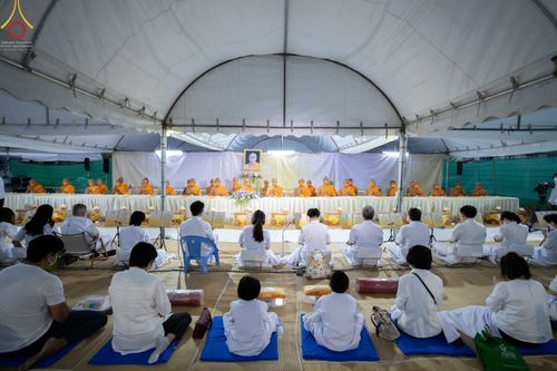 ภาพ No.69882:พิธีถวายภัตตาหารเป็นสังฆทาน แด่คณะพระธรรมยาตราฯ ในโครงการธรรมยาตราฯ ปีที่ 11 ณ อนุสรณ์สถานมหาวิหารพระมงคลเทพมุนี อ.สองพี่น้อง จ.สุพรรณบุรี วันที่ 9 มกราคม พ.ศ. 2566