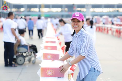 ภาพ No.324198:วันที่ 17-21 เมษายน 2569 เตรียมงานถวายสังฆทาน40000กว่าวัดทั่วประเทศ