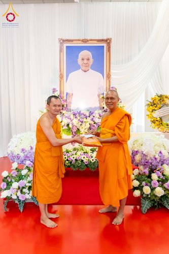 ภาพ No.316171:วันเสาร์ที่ 28 มีนาคม พ.ศ. 2569 พิธีบำเพ็ญกุศล คุณพ่อณรงค์ จินตมากุล  สิริอายุ 99 ปี 11 เดือน โยมบิดา พระครูปลัดรัตนวีรวัฒน์ (รังสฤษดิ์ อิทฺธิจินตโก) ที่ปรึกษาเจ้าคณะจังหวัดปทุมธานี เจ้าอาวาสวัดพระธรรมกาย  ณ ห้องปลูกศรัทธา 2 วัดพระธรรมกาย ปทุมธานี